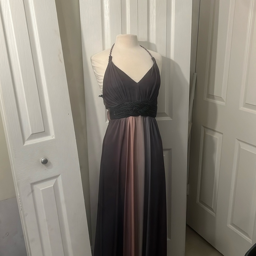 Bebe long halter dress beautiful colors size small